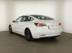 Tesla Model 3 - 2020
