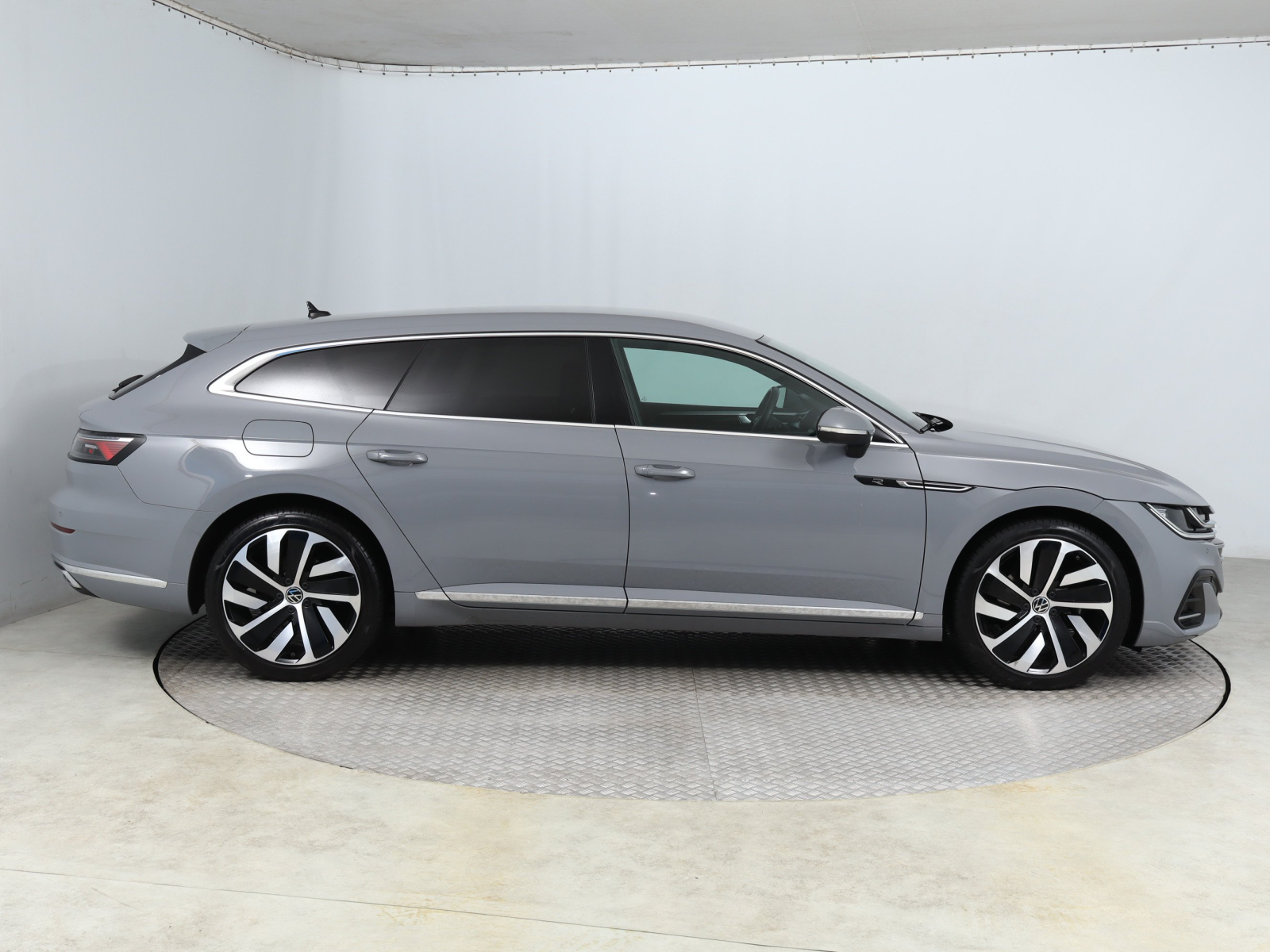 Volkswagen Arteon - 2023