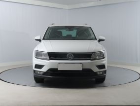 Volkswagen Tiguan - 2019