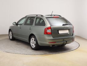 Skoda Octavia - 2011