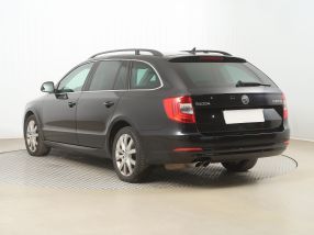 Škoda Superb - 2014