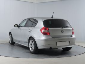 BMW 1 - 2005
