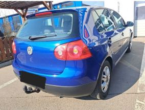Volkswagen Golf - 2005