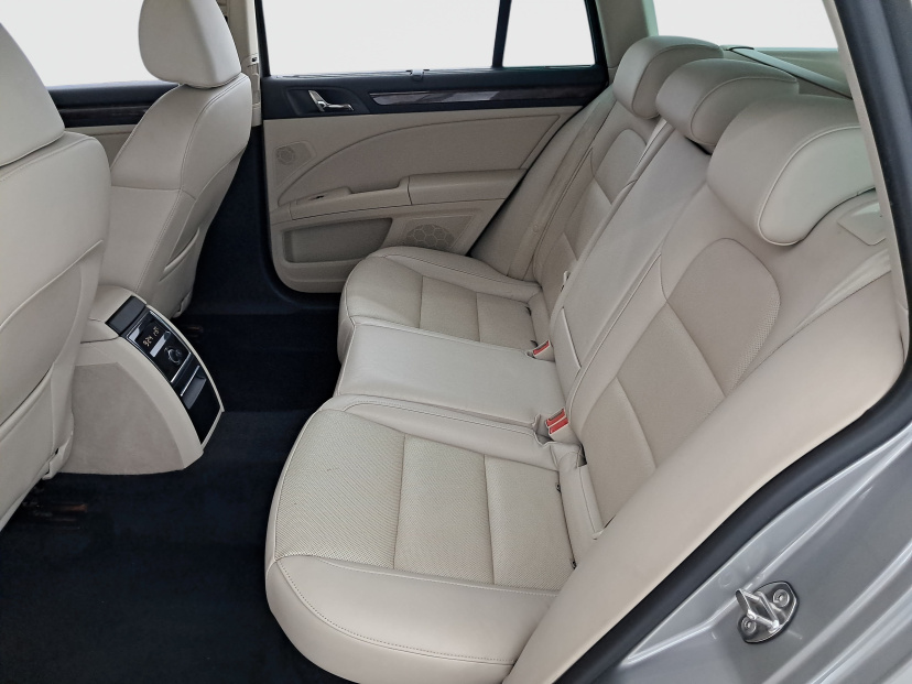 Škoda Superb, 2014