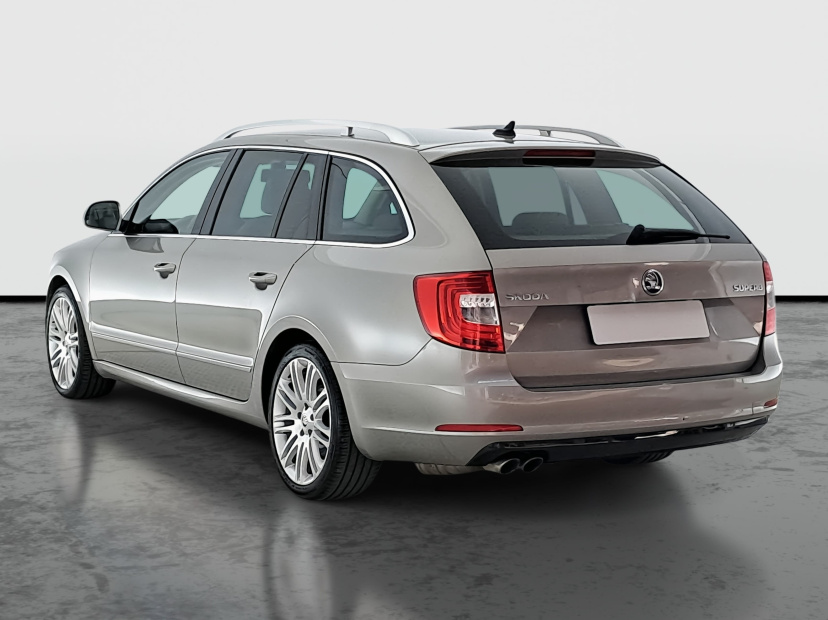 Škoda Superb, 2014
