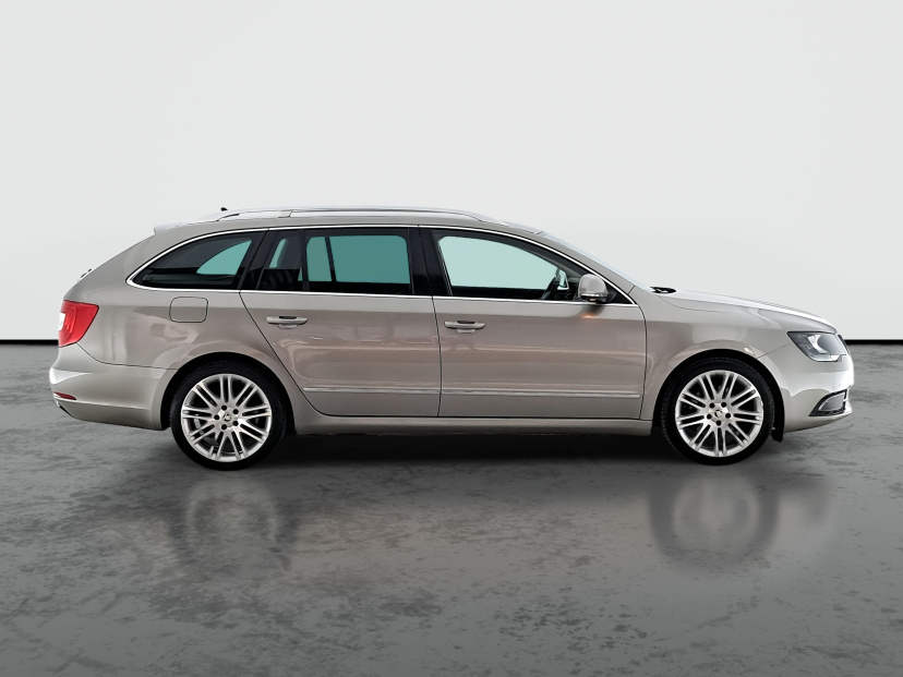 Škoda Superb, 2014
