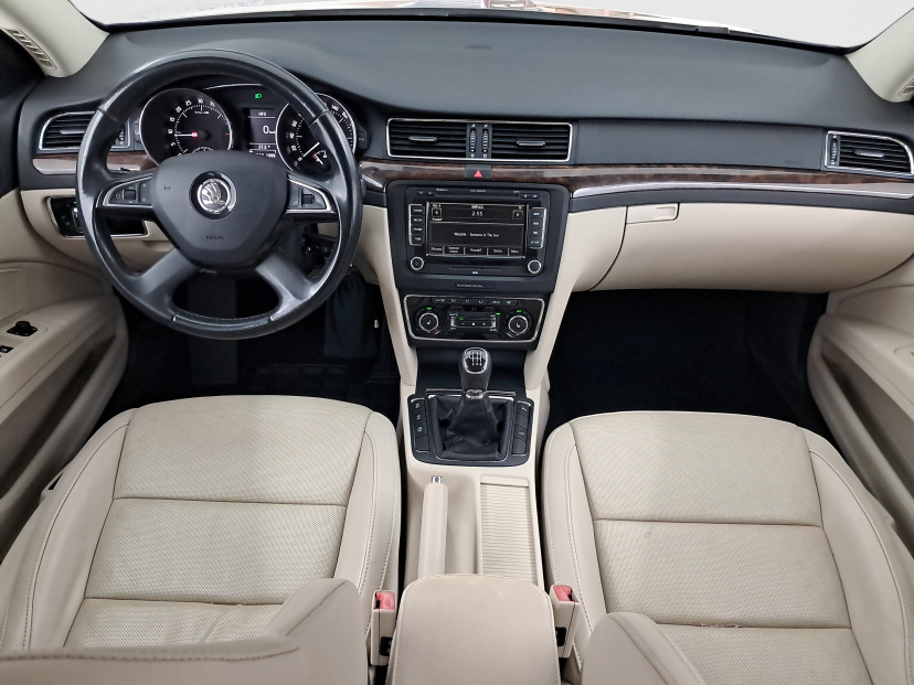 Škoda Superb, 2014