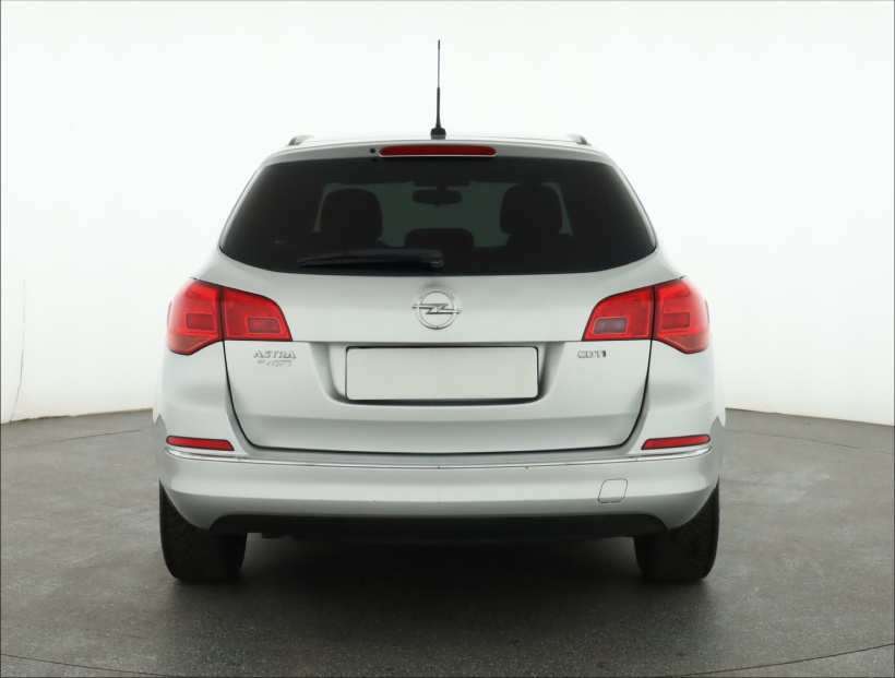 Opel Astra, 2015