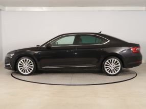 Škoda Superb - 2019