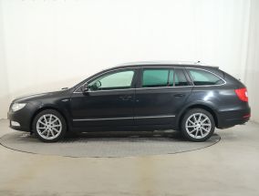 Skoda Superb - 2012