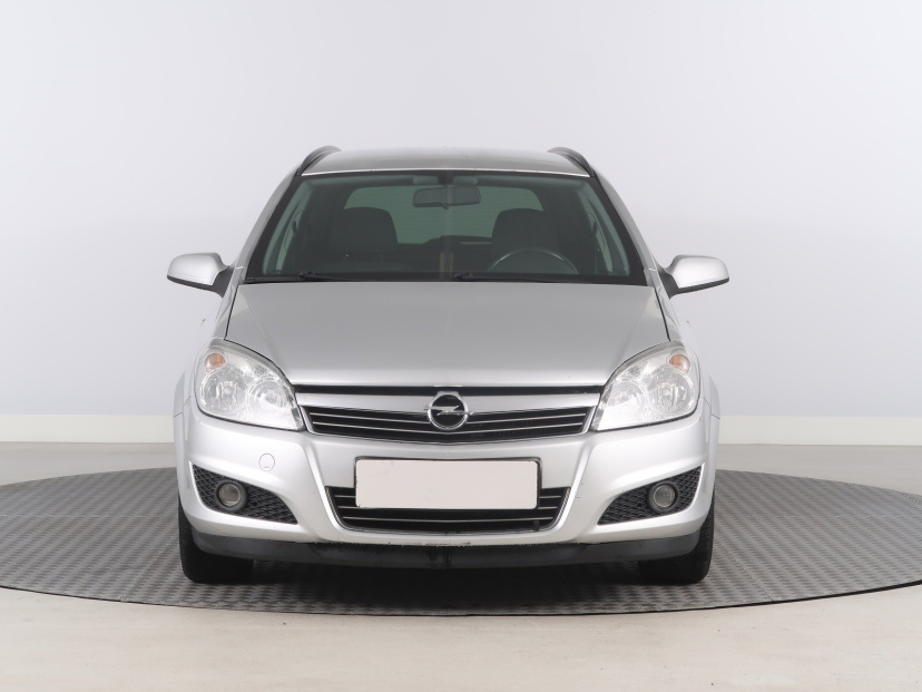 Opel Astra, 2009