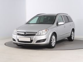 Opel Astra - 2009