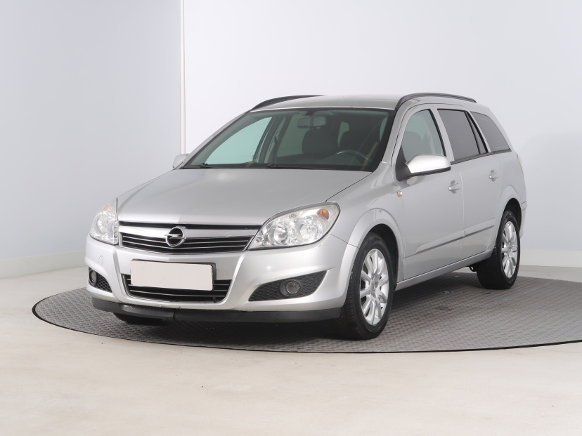 Opel Astra, 2009