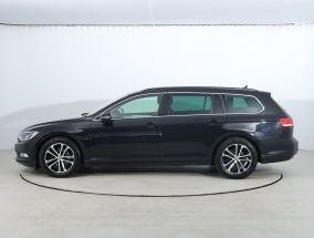 Volkswagen Passat - 2015