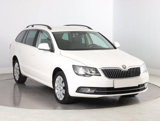 Škoda Superb 2013