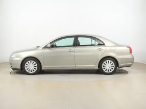 Toyota Avensis - 2004