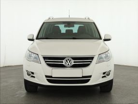 Volkswagen Tiguan - 2009