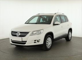 Volkswagen Tiguan - 2009