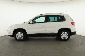 Volkswagen Tiguan - 2009