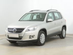 Volkswagen Tiguan - 2010