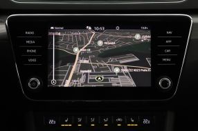 Škoda Superb - 2021