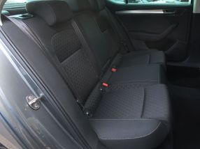 Škoda Superb - 2022