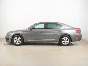 Škoda Superb - 2022