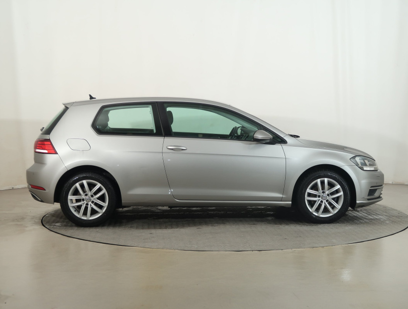 Volkswagen Golf, 2017