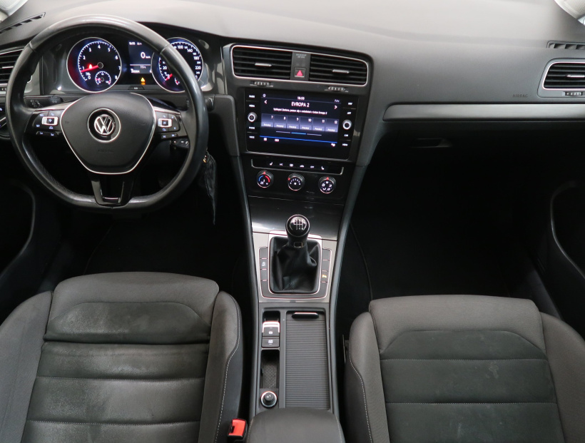 Volkswagen Golf, 2017