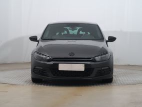 Volkswagen Scirocco - 2010