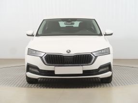 Škoda Octavia - 2023