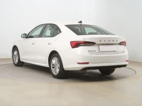 Škoda Octavia - 2023