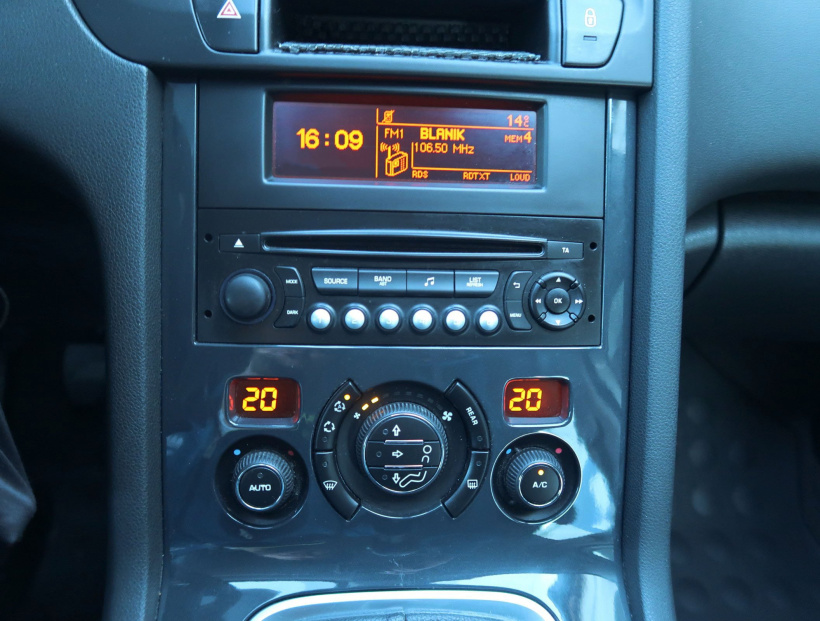 Peugeot 5008, 2014