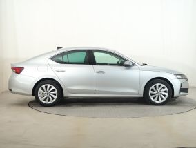Škoda Octavia - 2025