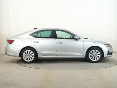 Škoda Octavia - 2025