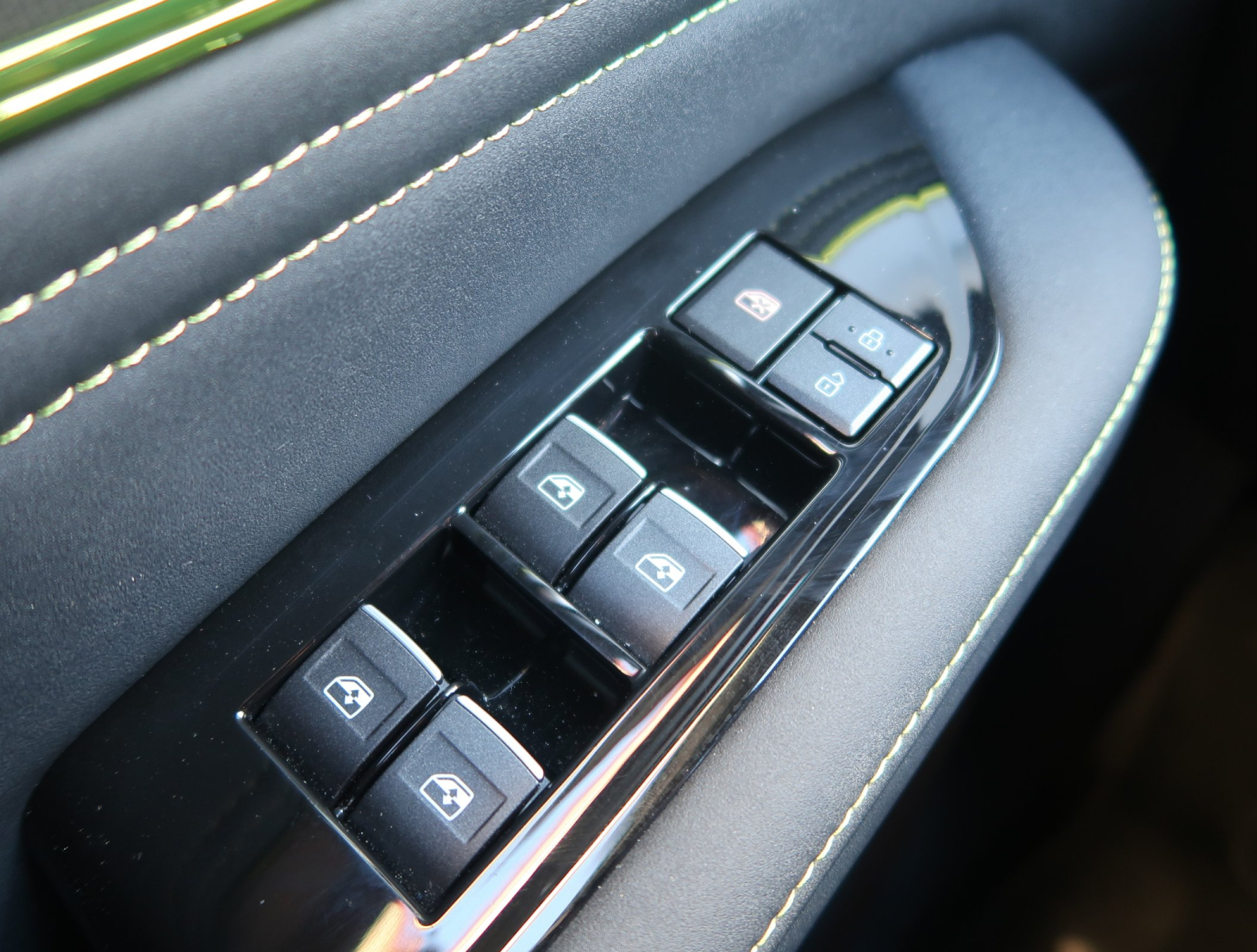 Dongfeng Forthing T5 EVO - 2023