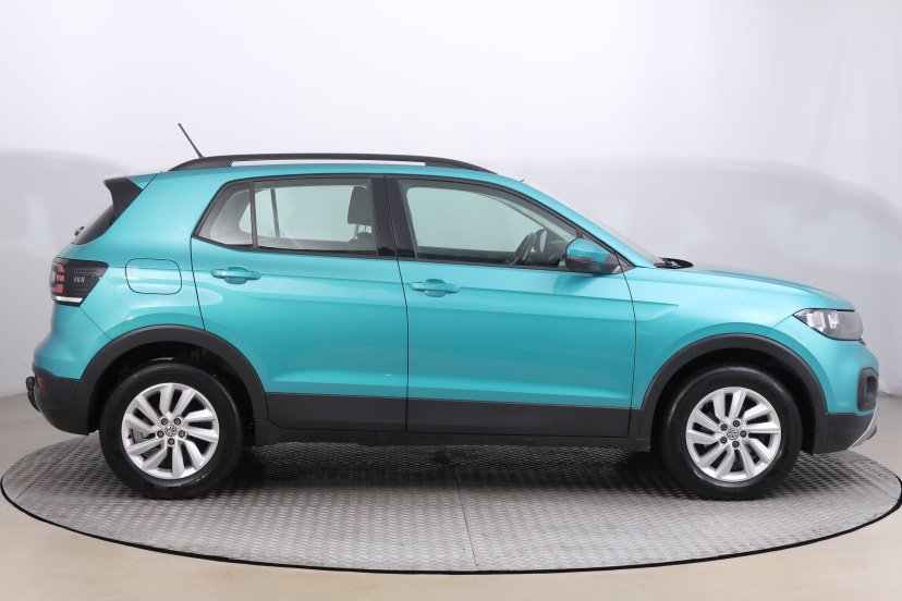 Volkswagen T-Cross, 2020