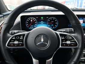 Mercedes-Benz EQC - 2019