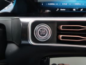 Mercedes-Benz EQC - 2019