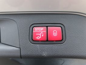 Mercedes-Benz EQC - 2019