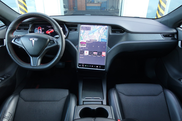 Tesla Model S 100D