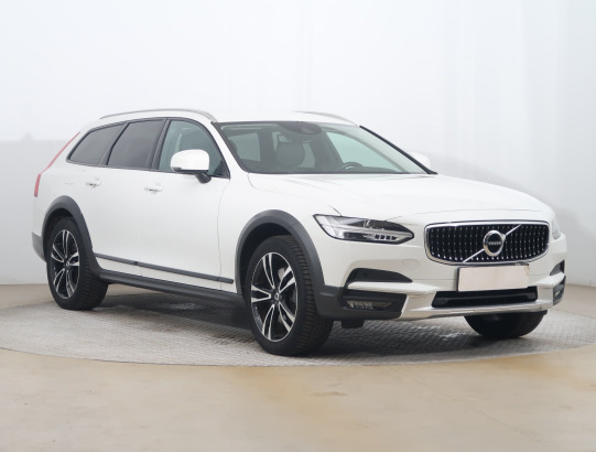 Volvo V90 Cross Country