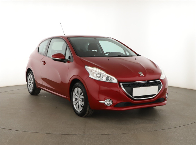 Peugeot 208 2014