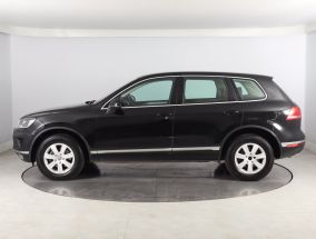 Volkswagen Touareg - 2015