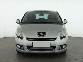 Peugeot 5008 - 2011