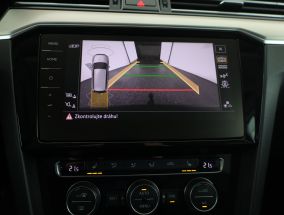 Volkswagen Passat - 2020