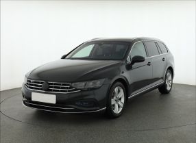 Volkswagen Passat - 2020
