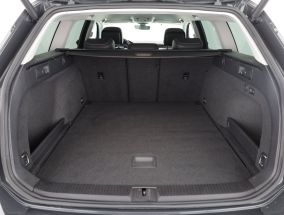 Volkswagen Passat - 2020