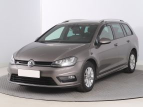 Volkswagen Golf - 2016