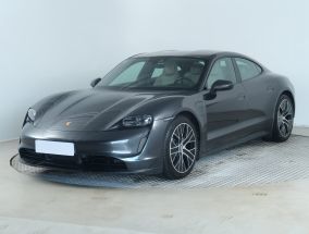 Porsche Taycan - 2022